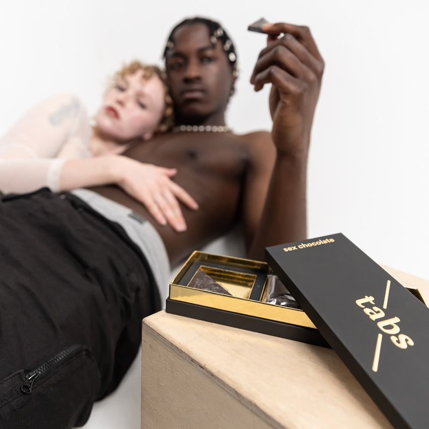 tabs Dark Sex Chocolate